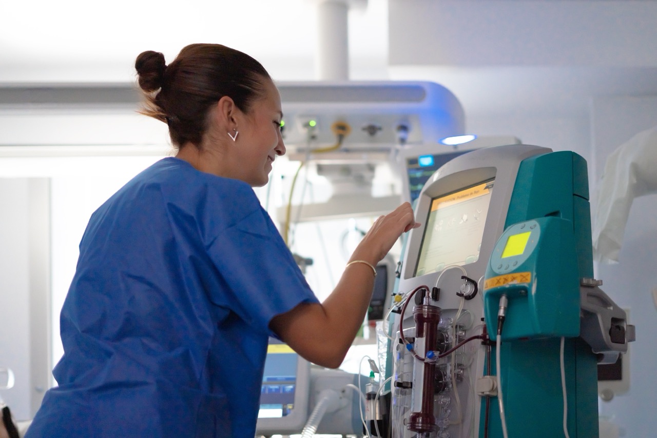 SERVICE nephrologie equipe 1280x720
